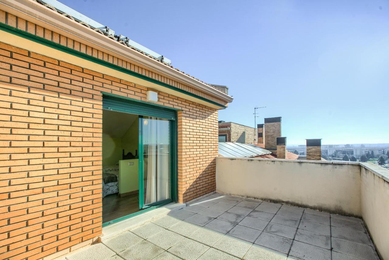 Apartamentos Barajas Madrid Dış mekan fotoğraf